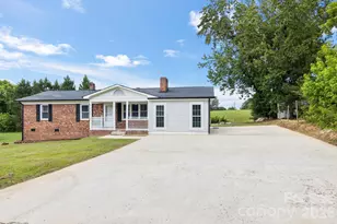 904 Long St, Oakboro, NC 28129 - Photo 2