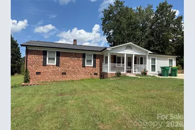 904 Long Street, Oakboro, NC 28129 - Photo 1
