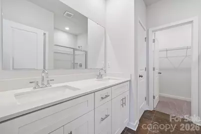2942 31st Street Lane NE, Hickory, NC 28601 - Photo 10