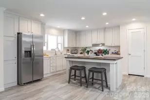 2245 Carter Hill Ln, Lancaster, SC 29720 - Photo 2