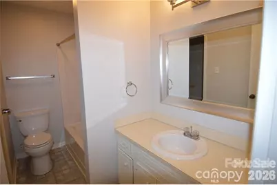 11701 Shandon Circle, Charlotte, NC 28226 - Photo 8