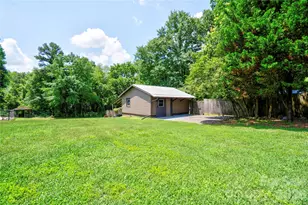 246 Putnam Lake Rd, Kings Mountain, NC 28086 - Photo 40