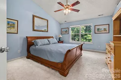 10422 Baskerville Avenue, Charlotte, NC 28269 - Photo 16