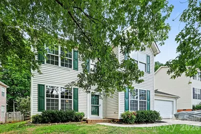 10422 Baskerville Avenue, Charlotte, NC 28269 - Photo 2