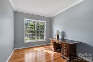 10422 Baskerville Ave, Charlotte, NC 28269 - Photo 20