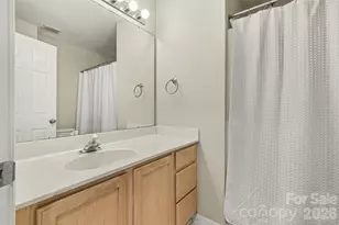10422 Baskerville Ave, Charlotte, NC 28269 - Photo 24