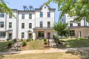 610 District Ct, Fort Mill, SC 29708 - Photo 2