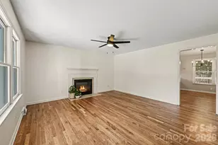 9624 Forest Dr, Charlotte, NC 28216 - Photo 4