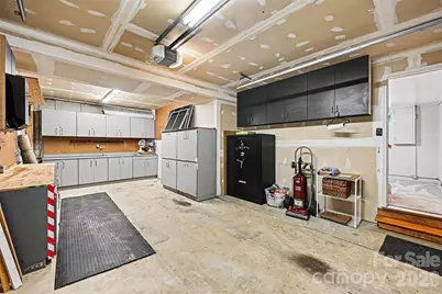 9624 Forest Drive, Charlotte, NC 28216 - Photo 24