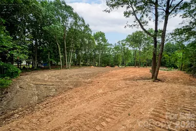 5108 Kings Pinnacle Drive, Kings Mountain, NC 28086 - Photo 2