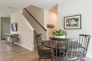 4021 Juno Dr, Charlotte, NC 28215 - Photo 2
