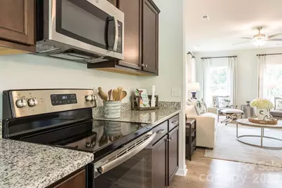 4021 Juno Drive, Charlotte, NC 28215 - Photo 12