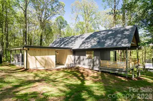 137 English Dr, Candler, NC 28715 - Photo 6