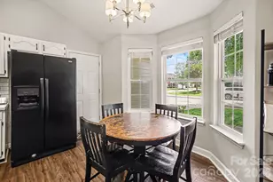 132 Brookhollow Dr, Mount Holly, NC 28120 - Photo 10