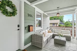 904 36th St, Charlotte, NC 28205 - Photo 2