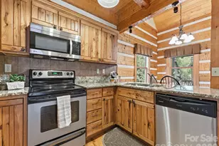 17 Rachels Cir, Maggie Valley, NC 28751 - Photo 10