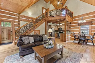 17 Rachels Cir, Maggie Valley, NC 28751 - Photo 2
