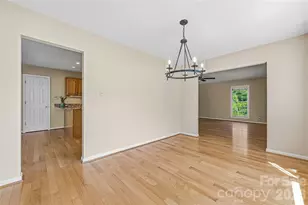 279 Woody Ln, Asheville, NC 28804 - Photo 18