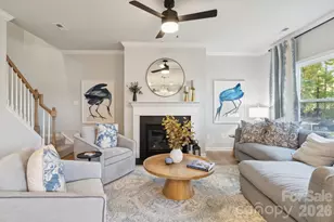 4025 Juno Dr, Charlotte, NC 28215 - Photo 4