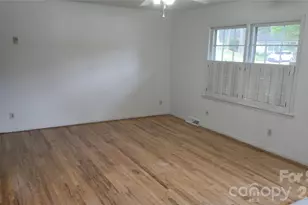 1920 Herrin Ave, Charlotte, NC 28205 - Photo 4