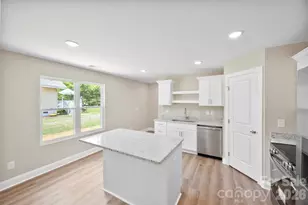 410 Peachtree St, Albemarle, NC 28001 - Photo 10