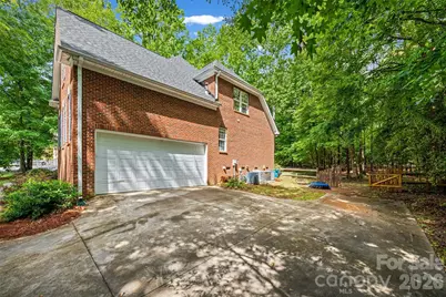 2035 Slippery Rock Cove, Clover, SC 29710 - Photo 34