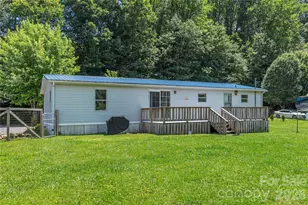 1458 Old Balsam Rd, Waynesville, NC 28786 - Photo 20