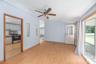 1458 Old Balsam Rd, Waynesville, NC 28786 - Photo 4