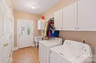 1151 Trull Hinson Rd, Wingate, NC 28174 - Photo 16