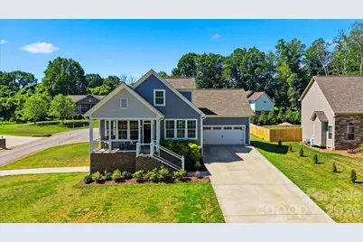 135 Maplewood Court, Hudson, NC 28638 - Photo 2