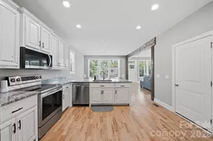 135 Maplewood Ct, Hudson, NC 28638 - Photo 18