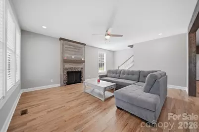 135 Maplewood Court, Hudson, NC 28638 - Photo 6