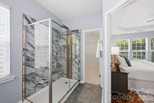 9420 Kestral Ridge Dr, Charlotte, NC 28269 - Photo 18