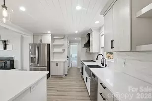 130 Watts Farm Ln, Mooresville, NC 28115 - Photo 10