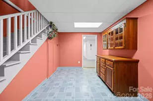 5400 Dartmoor St, Winston Salem, NC 27106 - Photo 16