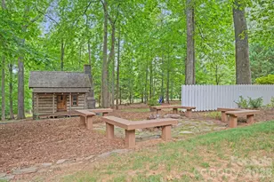 5400 Dartmoor St, Winston Salem, NC 27106 - Photo 12