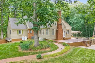 5400 Dartmoor St, Winston Salem, NC 27106 - Photo 4