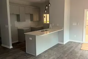 208 E 15th St, Salisbury, NC 28144 - Photo 4