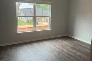 208 E 15th St, Salisbury, NC 28144 - Photo 10