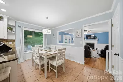 6089 Northlake Drive, Hickory, NC 28601 - Photo 12