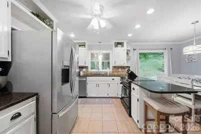 6089 Northlake Drive, Hickory, NC 28601 - Photo 14