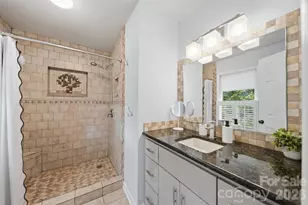 6089 Northlake Dr, Hickory, NC 28601 - Photo 24