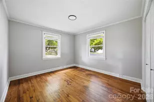 302 Houser St, Cherryville, NC 28021 - Photo 10