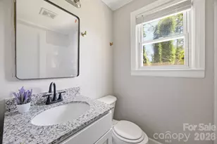 302 Houser St, Cherryville, NC 28021 - Photo 8