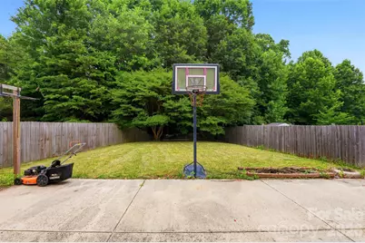 14021 Pinyon Pine Lane, Charlotte, NC 28215 - Photo 28