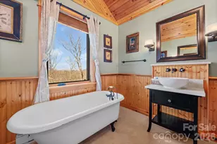 569 Shelter Rock Cir, Sugar Mountain, NC 28604 - Photo 22