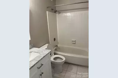 2901 Heathstead Place #G, Charlotte, NC 28210 - Photo 6