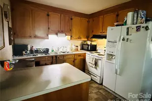 4410 Birkdale Dr, Charlotte, NC 28208 - Photo 4