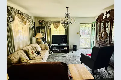 4410 Birkdale Drive, Charlotte, NC 28208 - Photo 2