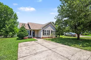 1440 Bells Knox Rd, Charlotte, NC 28214 - Photo 2